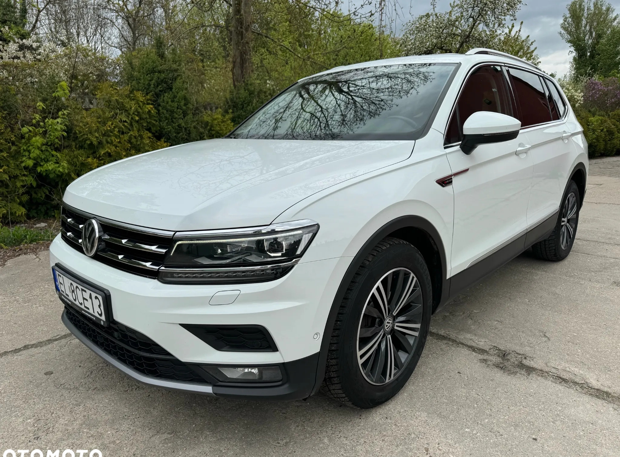 Volkswagen Tiguan cena 98000 przebieg: 127000, rok produkcji 2018 z Łódź małe 326